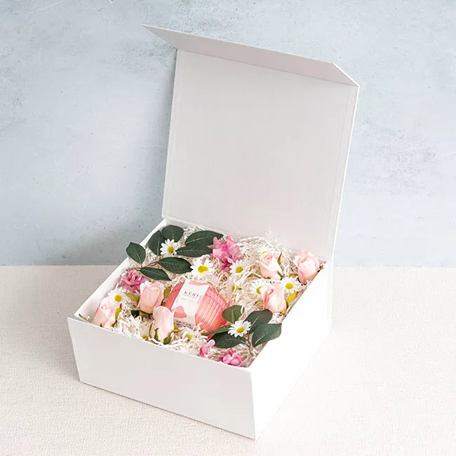 gift box magnetic- white magic candles